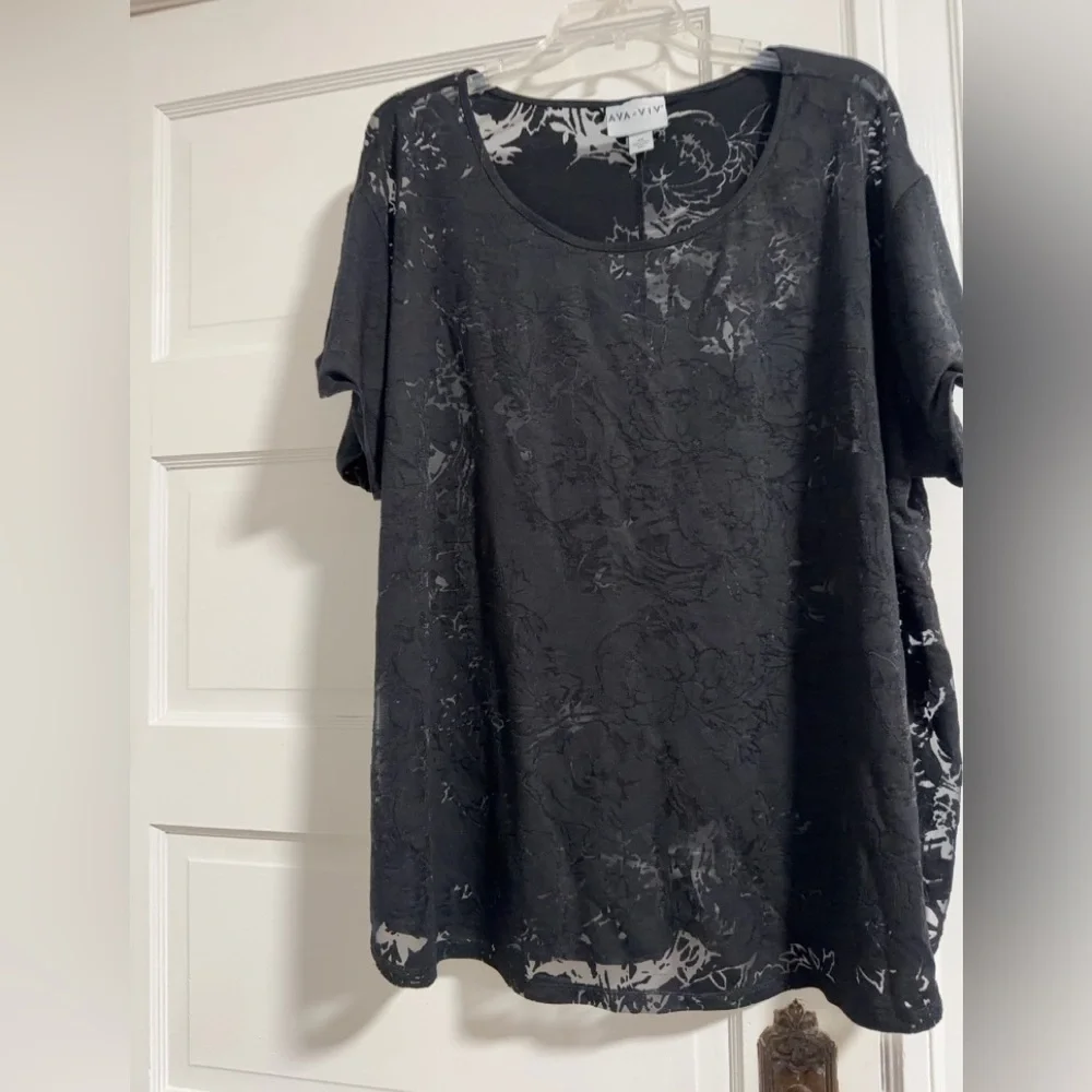 Sheer Black Chiffon Short Sleeve Textured Floral Blouse - Picture 2 of 6